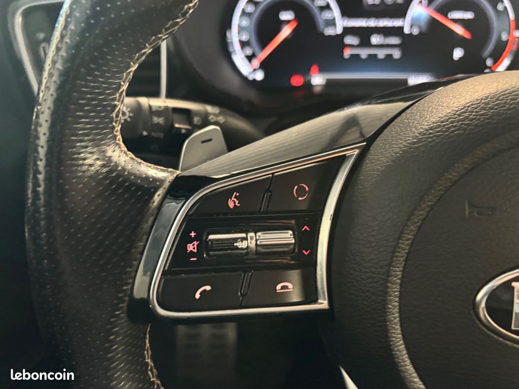 Kia ceed 1.6 crdi 135 ch gt-line premium dct bva - premiere main -garantie 10/2027 kia (image 18)