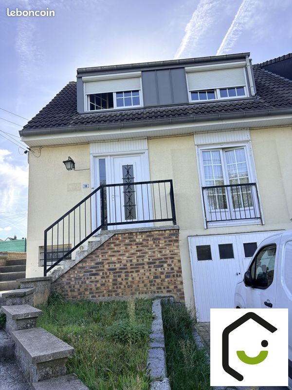 Maison 4 pièces 105 m² · à Roye · 105 m² · 825 €/mois
