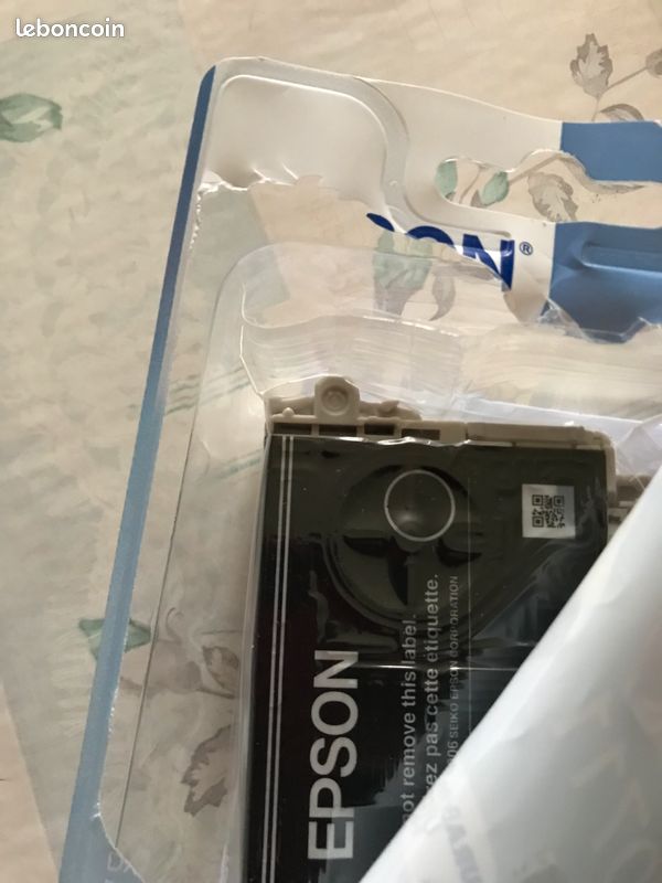 Cartouche noire EPSON BLACK T0711 (image 2)