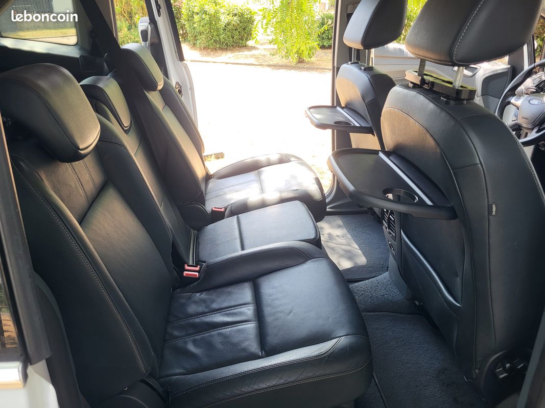 Ford grand c max 1.6 tdci 115 cv 7 places toutes options reviser completement (image 5)
