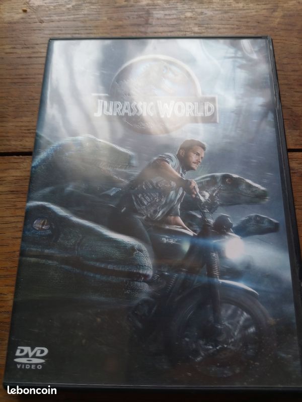 Dvd jurassic world (image 1)