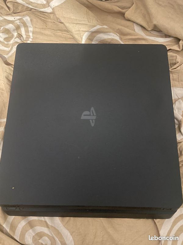 Console de jeux Sony PS4 d'occasion