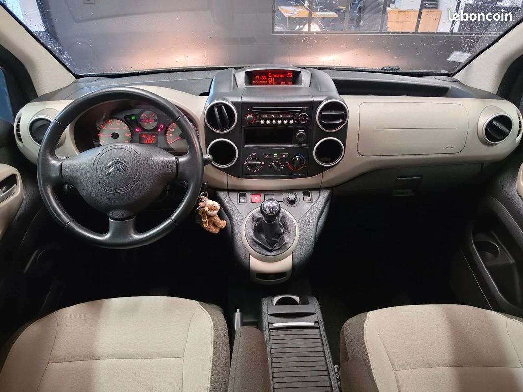 Citroën BERLINGO 1.6 VTI 120ch Exclusive - E85 (image 8)