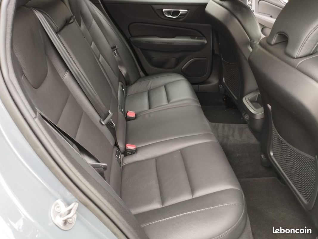 VOLVO V60 B4 Micro-Hybride Diesel - 197 - BVA Geartronic 2018 BREAK Start (image 20)