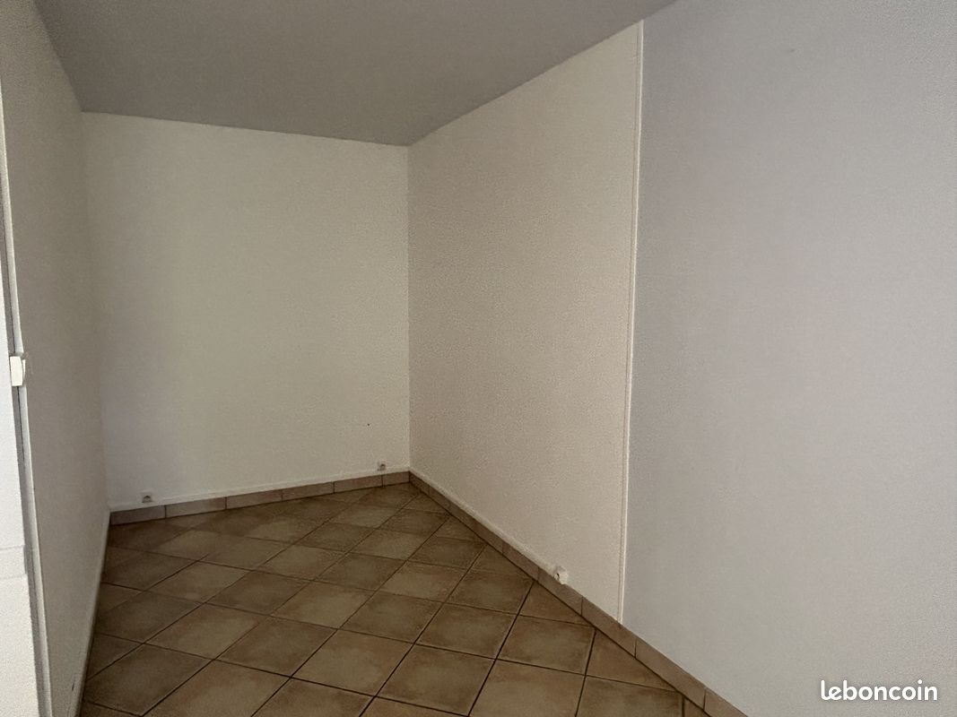 Appartement a louer carcassonne - 1 pièce(s) - 36 m2 - Surfyn