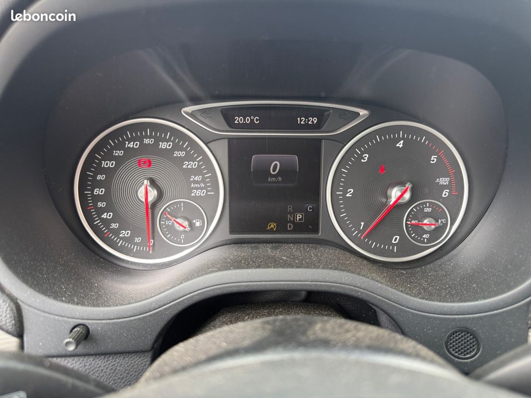 MERCEDES CLASSE B 180d 109ch Inspiration Garantie 12 mois Caméra de recul Climatisation (image 14)