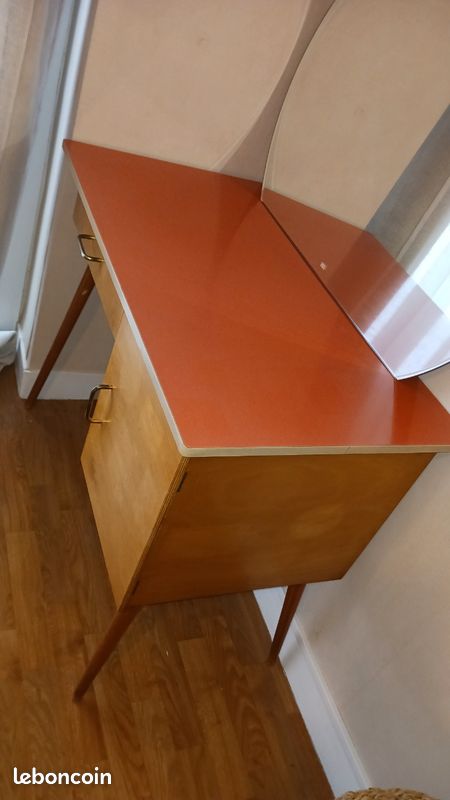 Bureau en bois vintage (image 2)