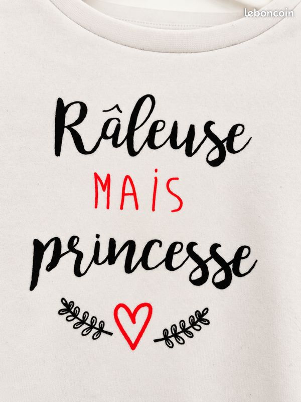 Sweat fille blanc inscription Râleuse mais princesse La Halle 3 Ans (image 3)