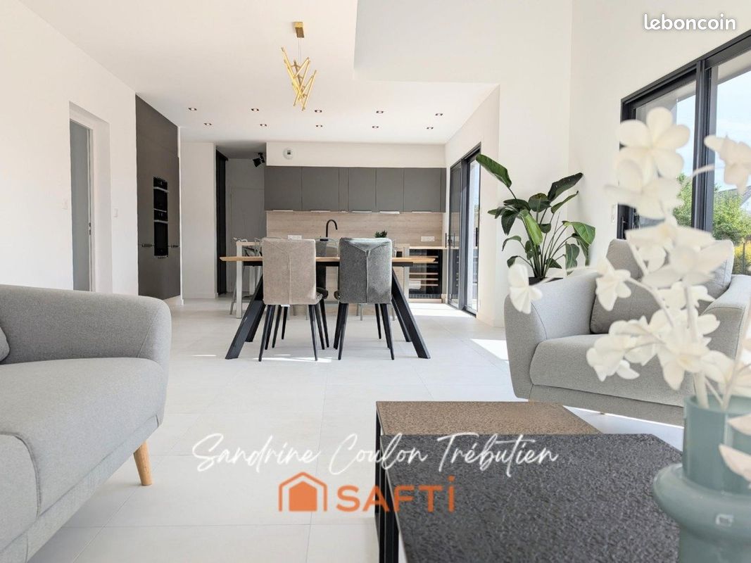 Maison 8 pièces 163 m² · à Plouhinec · 163 m² · 707 000 €