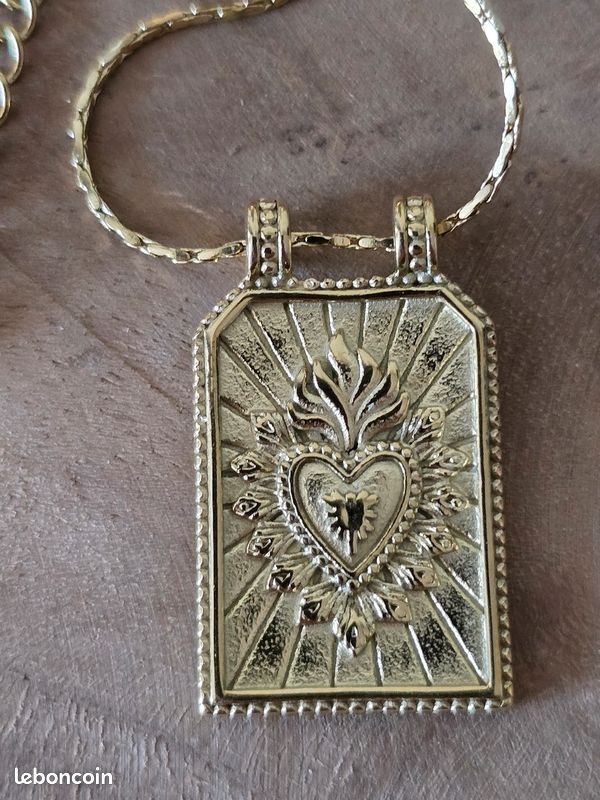 Collier Habaha cœur sacré ex-voto (image 1)
