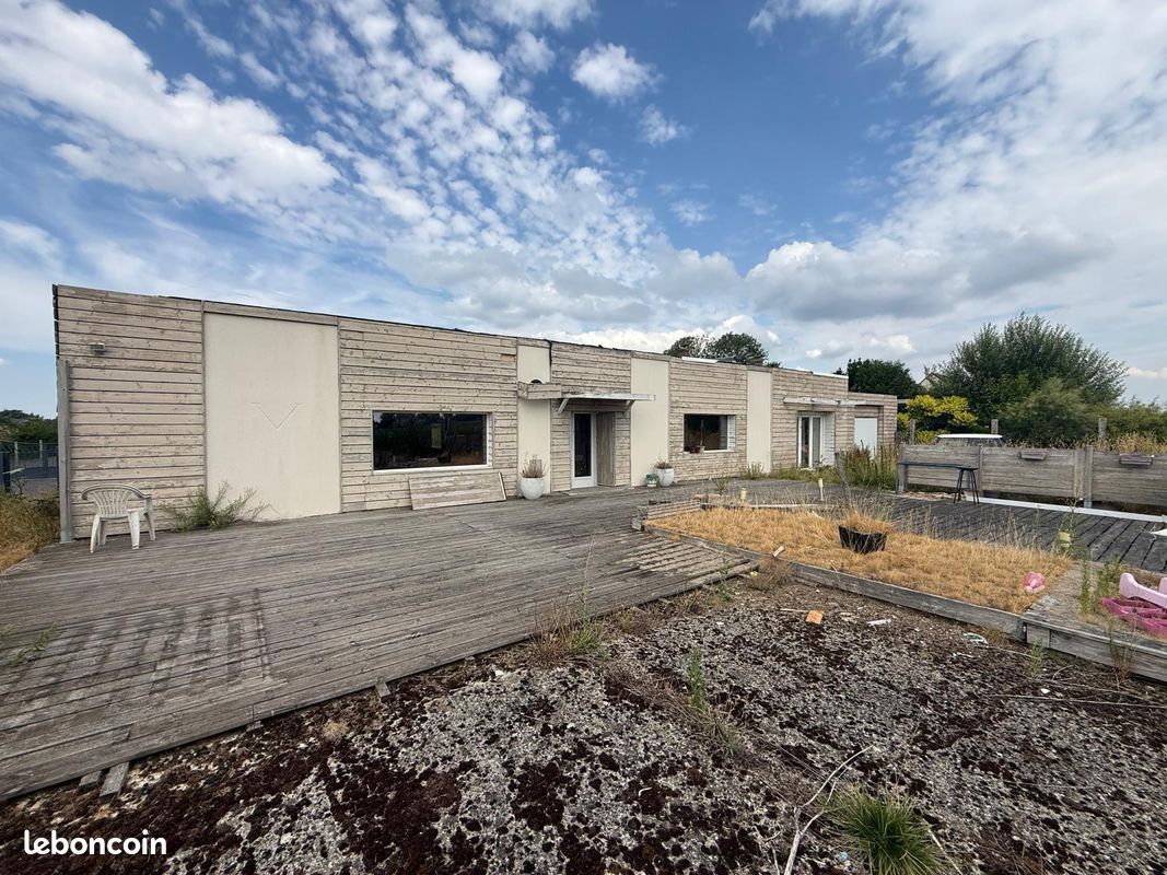 Maison 4 pièces 198 m² · à Bourneville-Sainte-Croix · 198 m² · 179 000 €