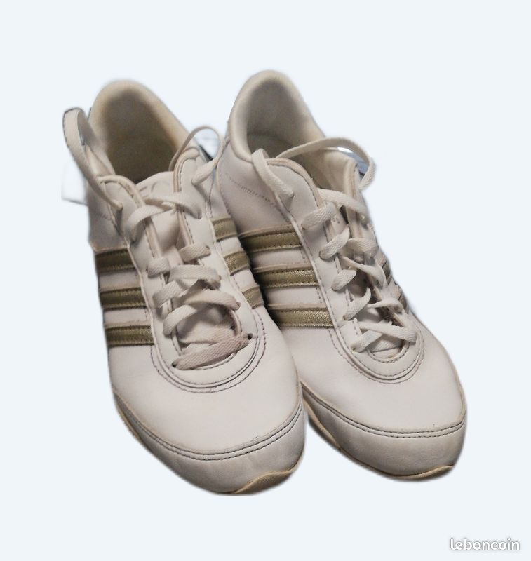 Chaussure de sport (image 1)