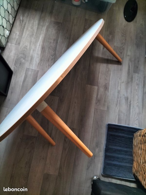 Table basse scandinave (image 2)