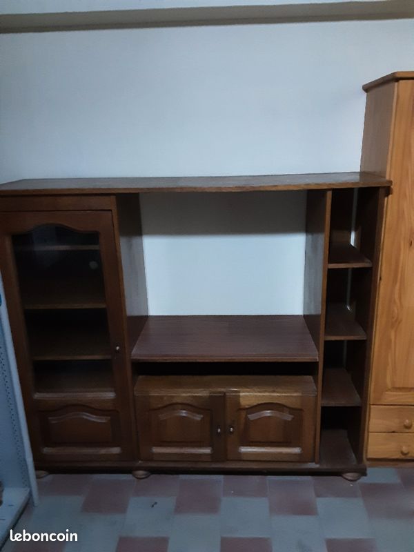 Meuble TV avec rangement (image 2)