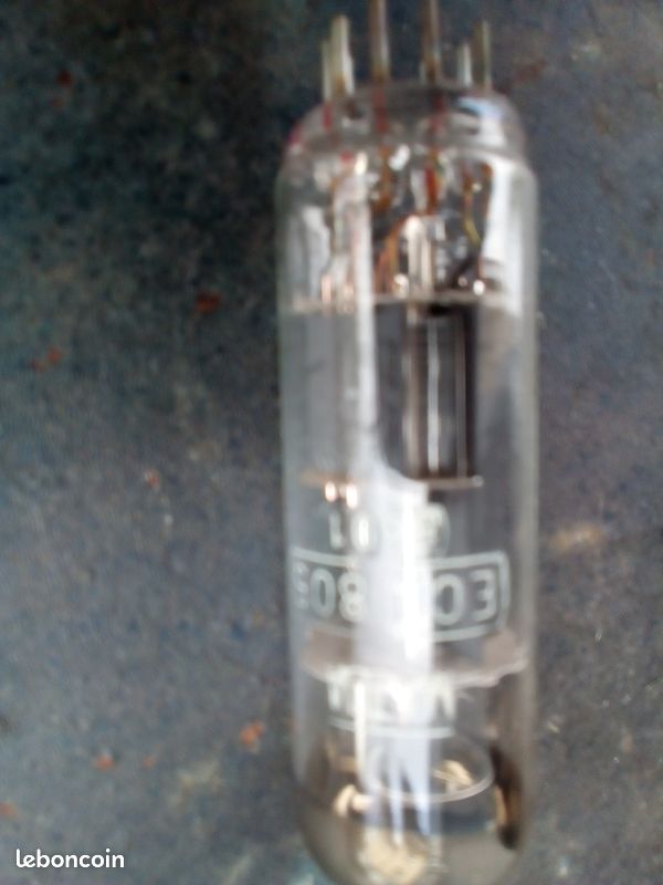 Nombreuses ampoules electroniques (image 1)