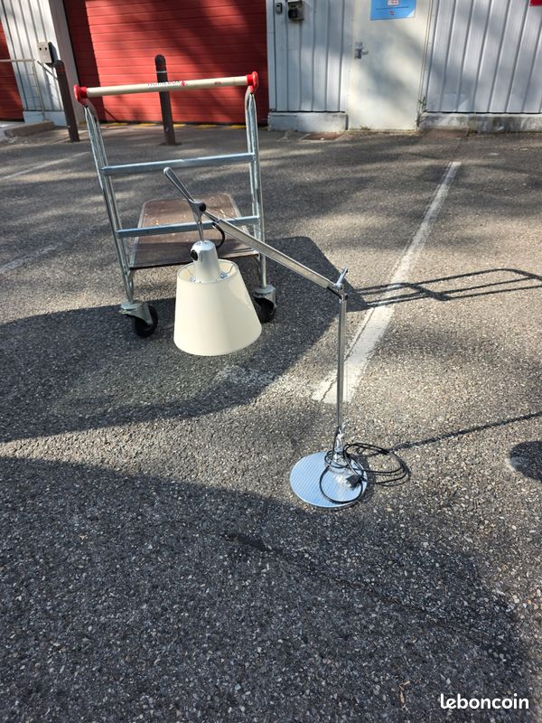 Lampe Artemide Tolomeo (image 1)