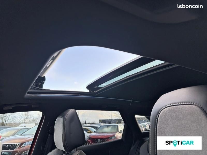 Peugeot 3008 HYBRID4 300ch GT e-EAT8 4X4 + TOIT OUVRANT + ATTELAGE + HAYON MAIN LIBRE (image 14)