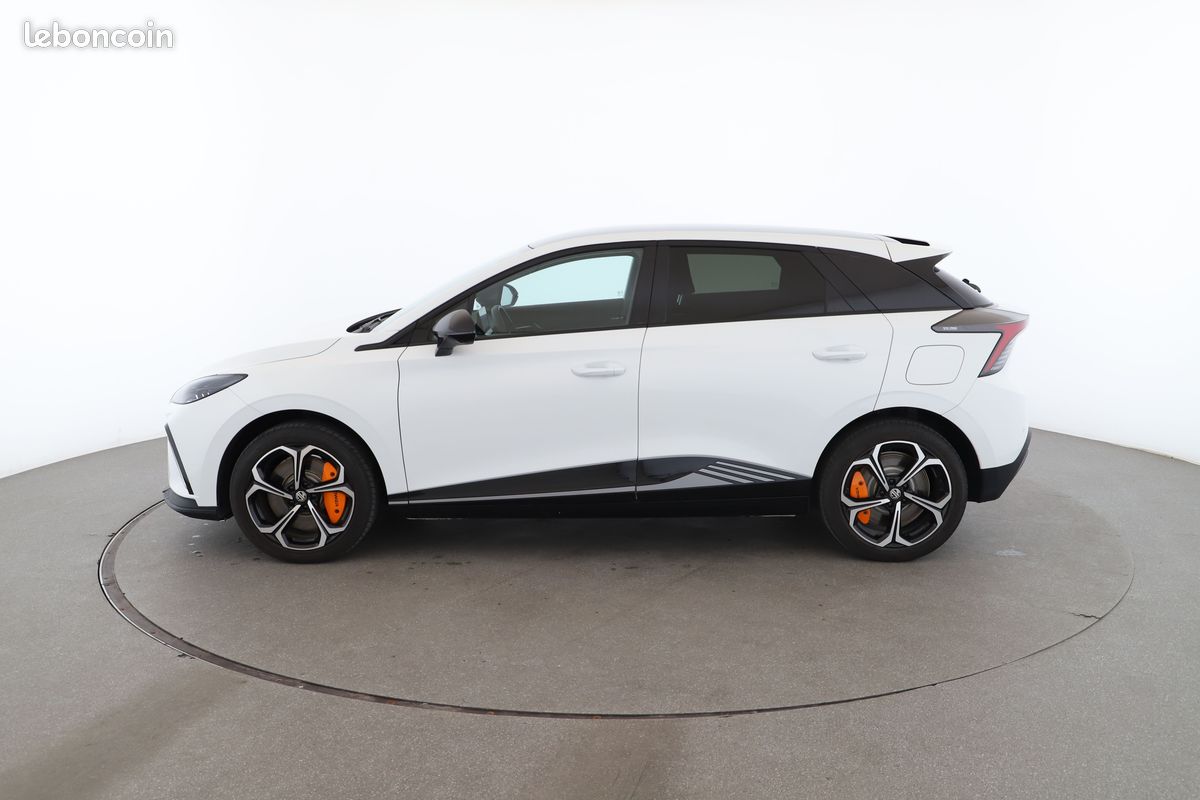 MG 4 EV 64kWh -320 kW 4WD Xpower 435 ch (image 12)