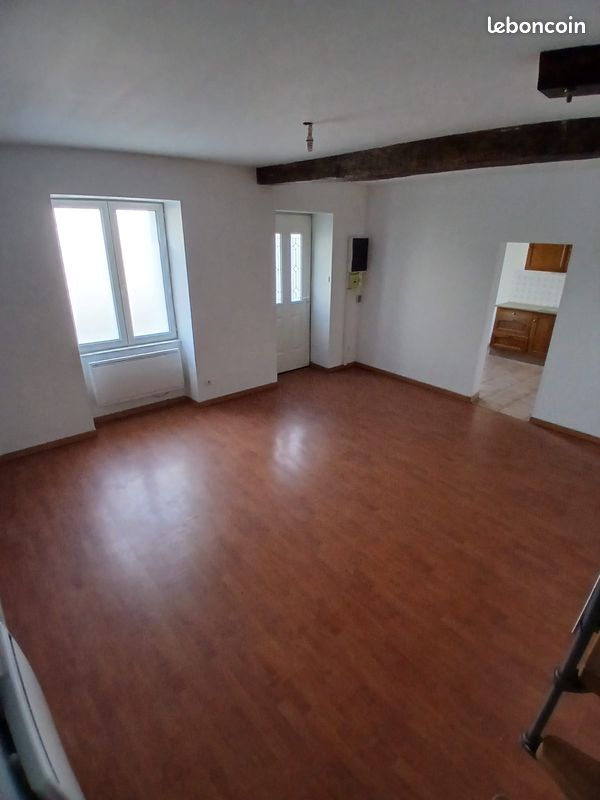 Appartement 3 pièces 56 m² · à Châtellerault · 56 m² · 480 €/mois