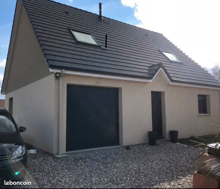 Maison 4 pièces 80 m² · à Pont-l'Évêque · 80 m² · 1 000 €/mois