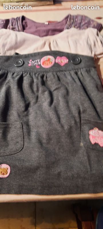 Robes fillettes et autres en lot (image 4)