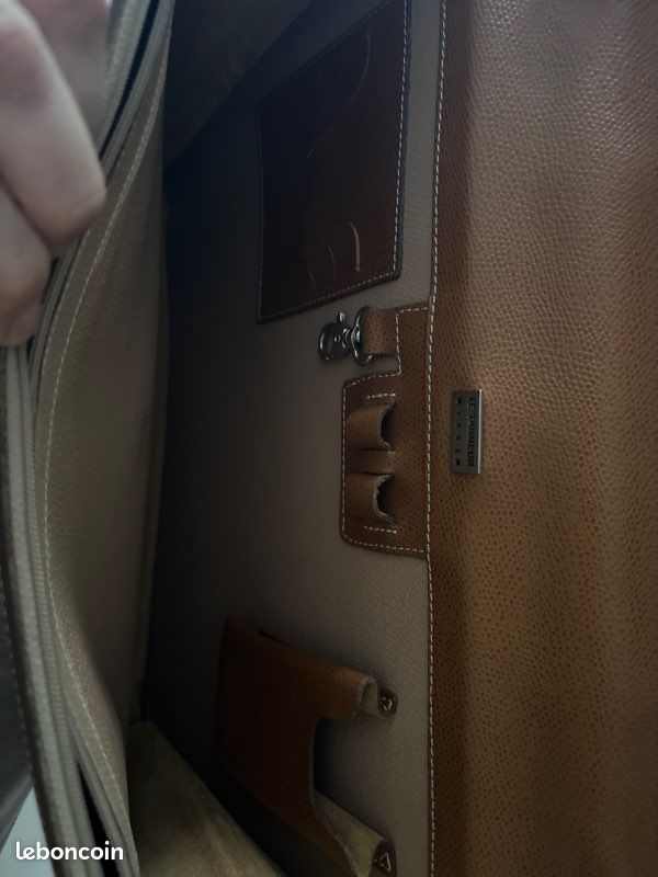 Porte-documents LE TANNEUR – Cuir grainé – État impeccable (image 3)