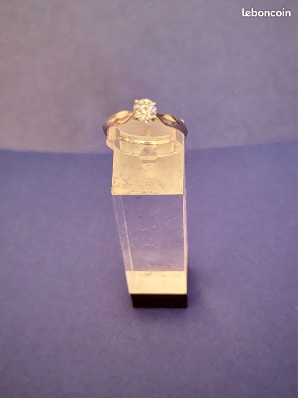 Diamant Naturel Blanc - 0,40 Carats - Taille Excellente, Pur à L'œil Nu