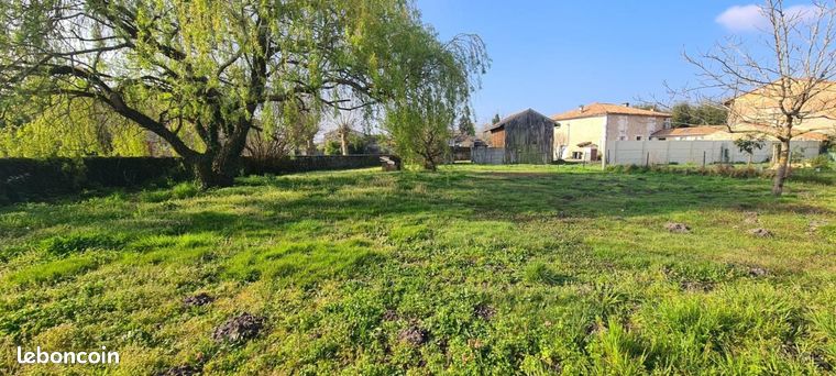 Terrain 663 m² LISTRAC-MEDOC