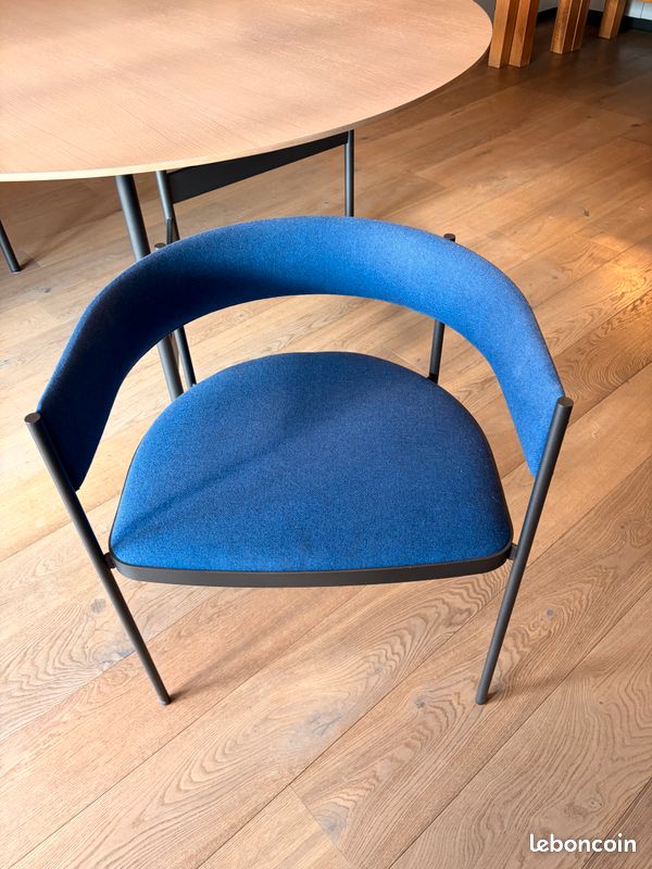 Living Divani – Table Notes + 6 chaises Era (image 4)