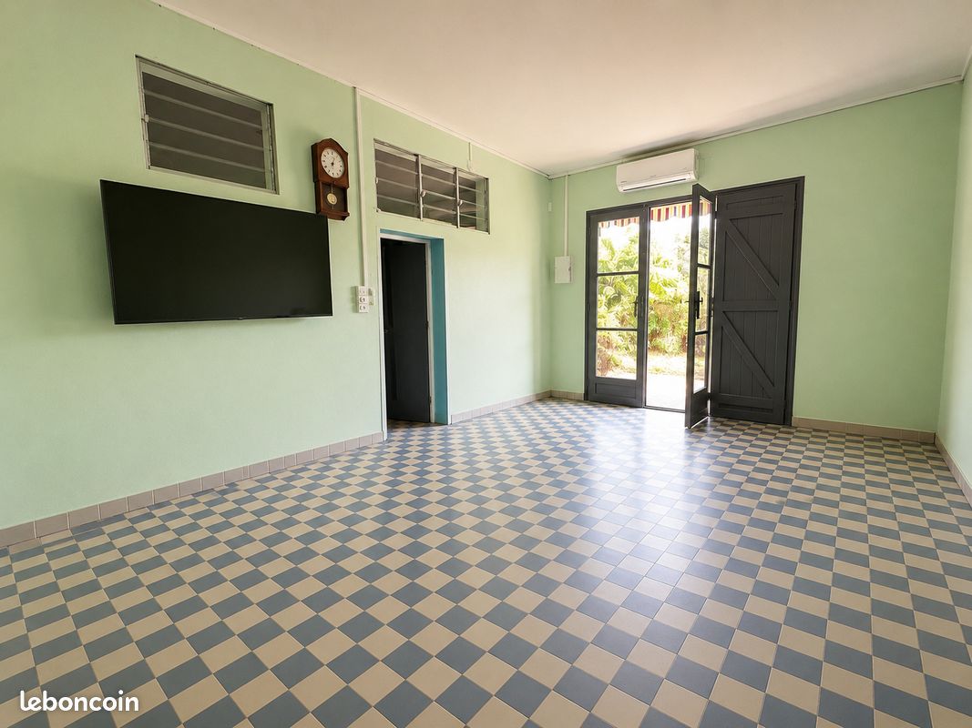 Maison 4 pièces 73 m² · à Le Port · 73 m² · 195 000 €