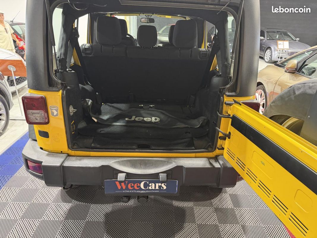 JEEP WRANGLER 2.8 CRD 200Cv 2015 Unlimited Sport PHASE 2 (image 34)