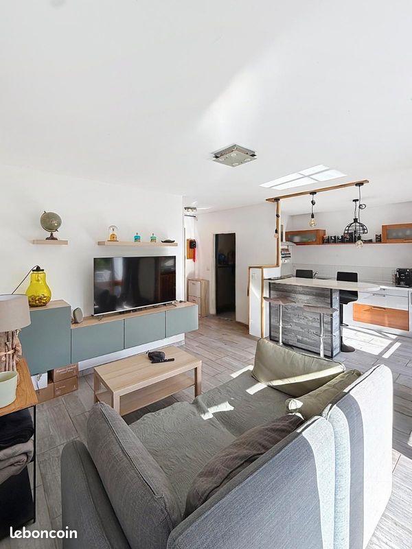 Appartement 2 pièces 45 m² · à Valserhône · 45 m² · 850 €/mois