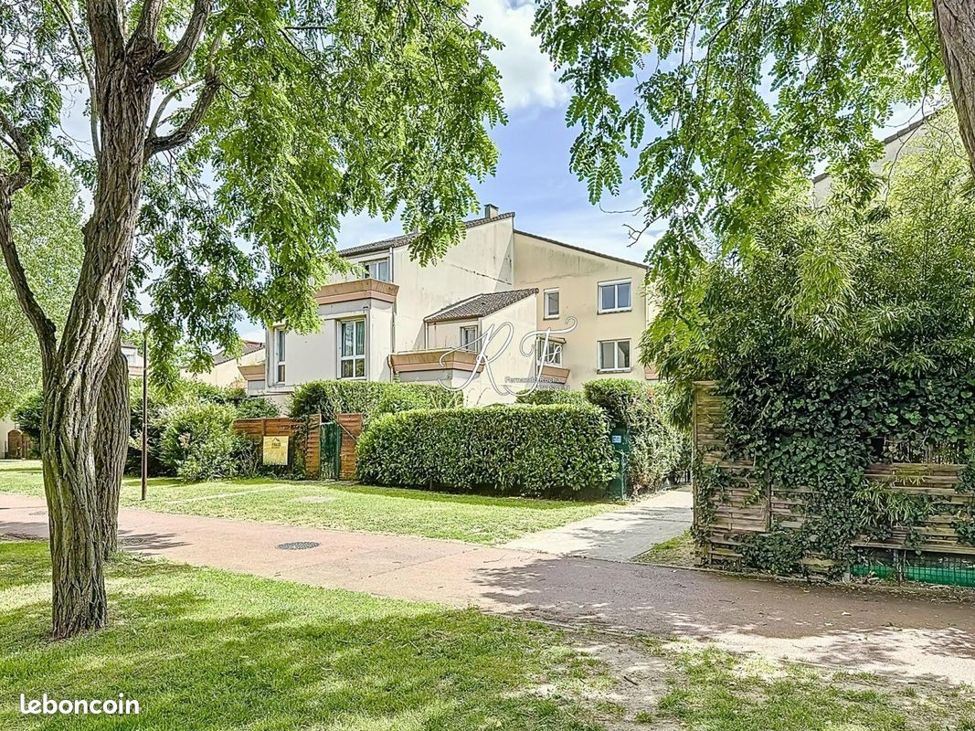 Appartement 6 pièces 115 m² · à Éragny · 115 m² · 219 450 €