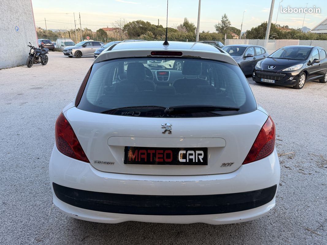 Peugeot 207 1.6 HDI110 SPORT 5P (image 4)