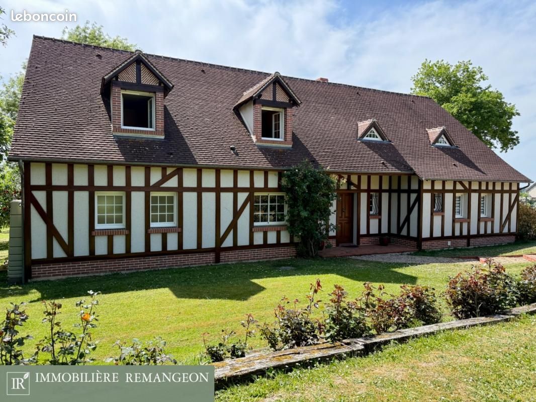 Maison 8 pièces 230 m² · à Méreau · 230 m² · 399 500 €