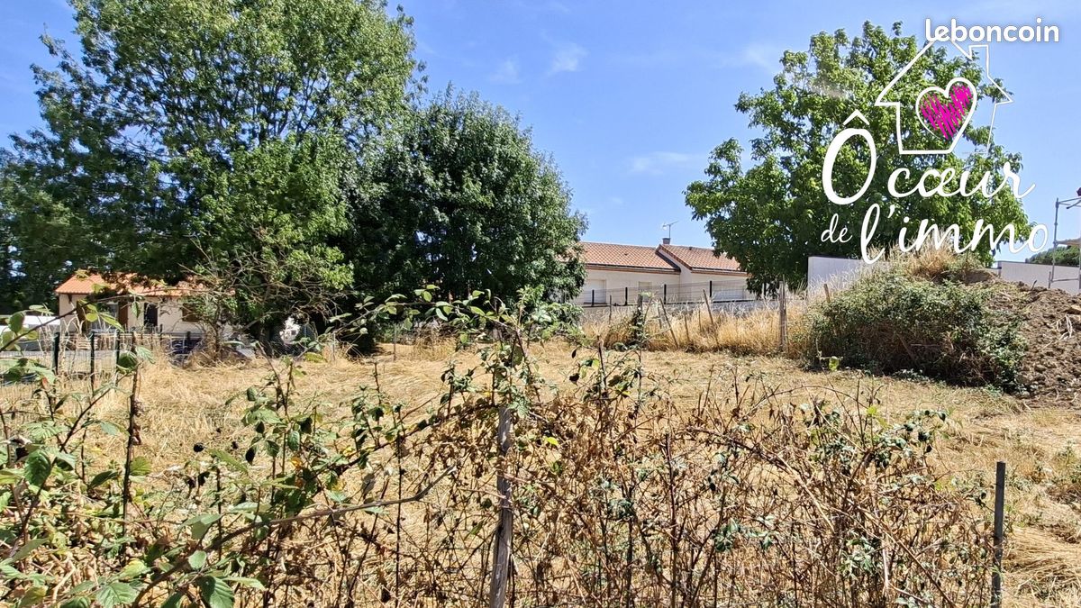 Terrain 613 m² · à Saint-Christophe-du-Bois · 613 m² · 116 500 €