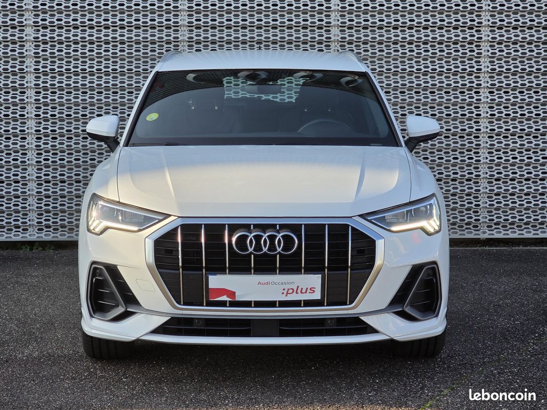 AUDI Q3 35 TDI 150 ch S tronic 7 S line (image 8)