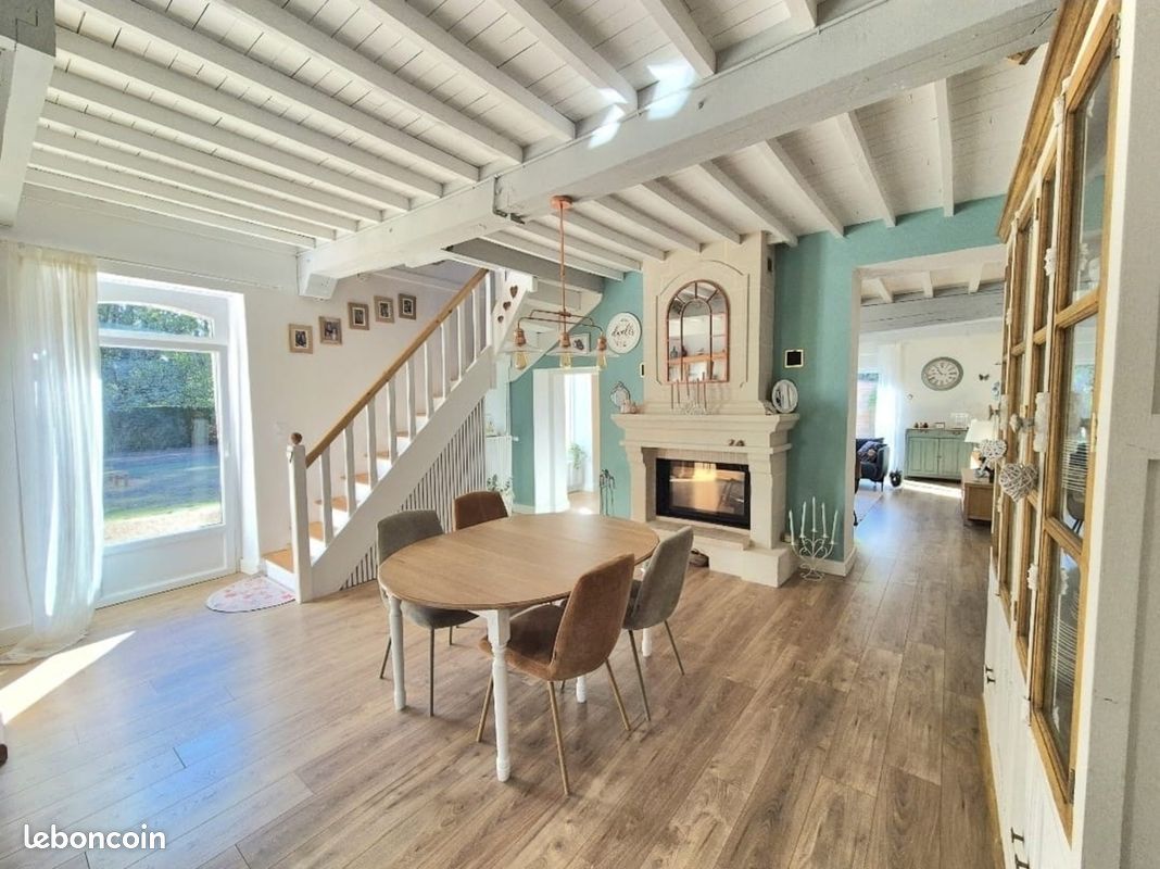 Maison 8 pièces 168 m² · à Rives-du-Loir-en-Anjou · 168 m² · 549 900 €
