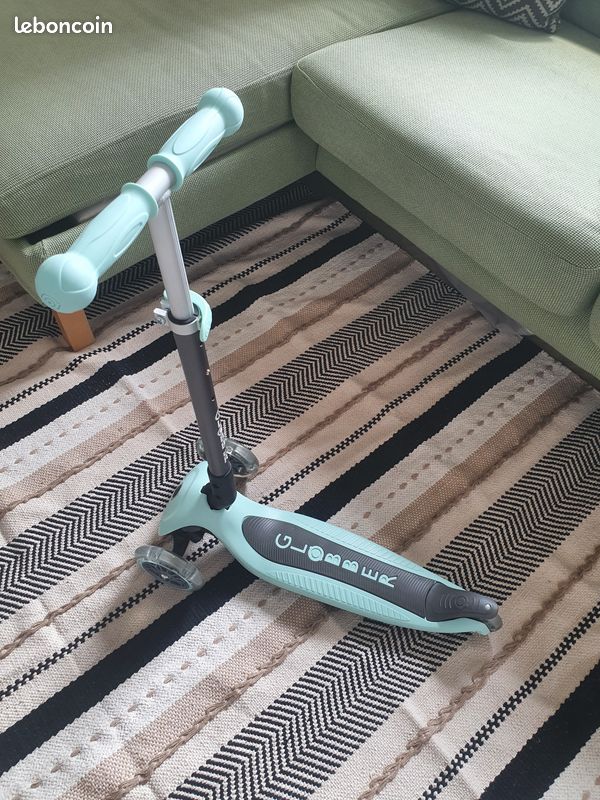 Trottinette Globber 3 ans et plus (image 2)