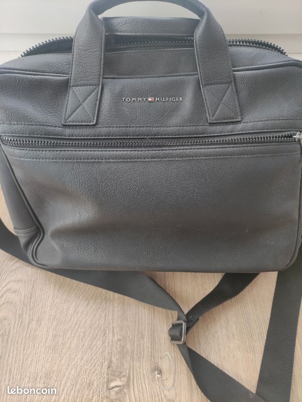 Sac Tommy Hilfiger (image 2)