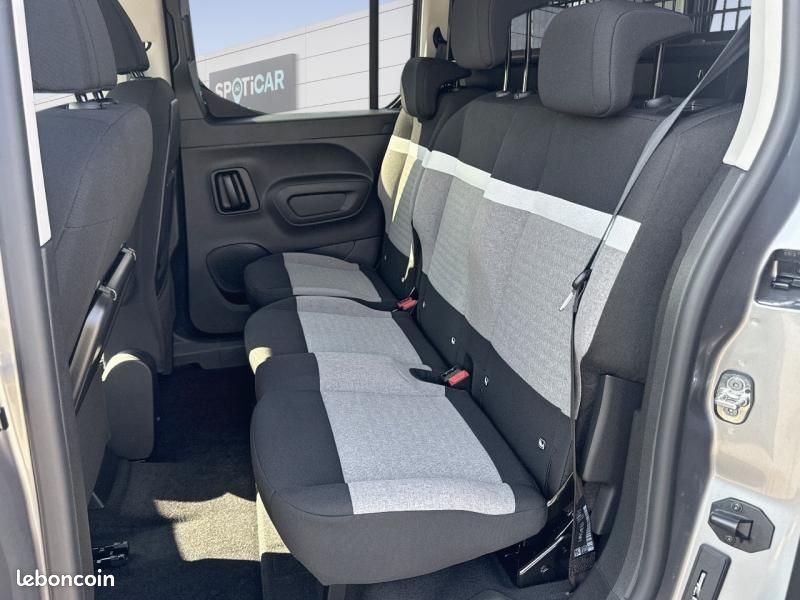Citroen Berlingo 1.5 BlueHDi 130ch S&S MAX 5 places EAT 8 (image 11)
