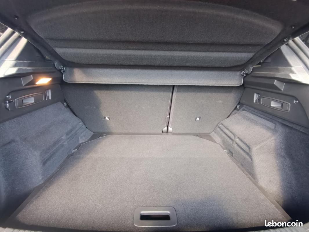 Renault Austral E-Tech hybrid 200 Techno (image 15)