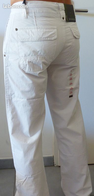 2 x Pantalons Coton Esprit / 1 Blanc + 1 Noir Taille M/38 (image 2)