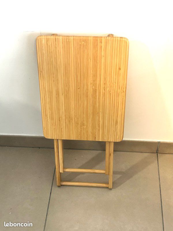 Table d’appoint pliante en bambou Relaxdays – 40 × 31 × 52 cm (image 7)