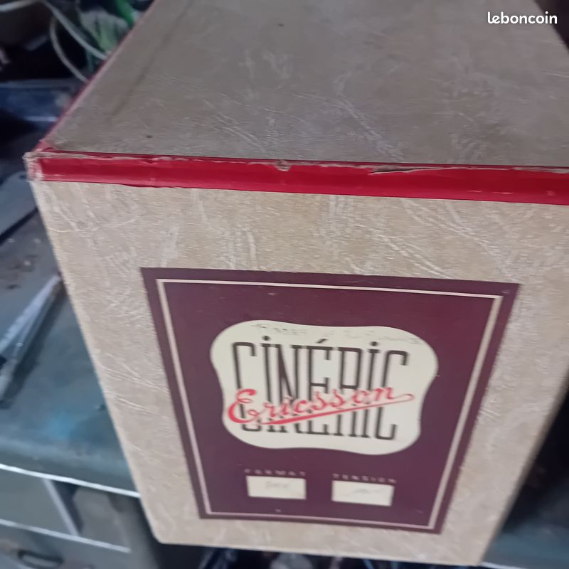 Lot De 2 Projecteurs 8mm CINERIC - Ericsson & Tiranty - Années 1950 (pour Pièces/déco)