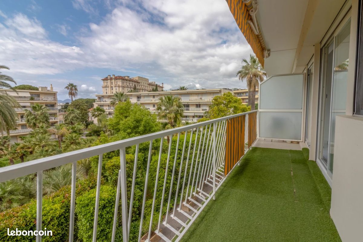 Appartement 3 pièces 59 m² · à Cannes · 59 m² · 299 000 €