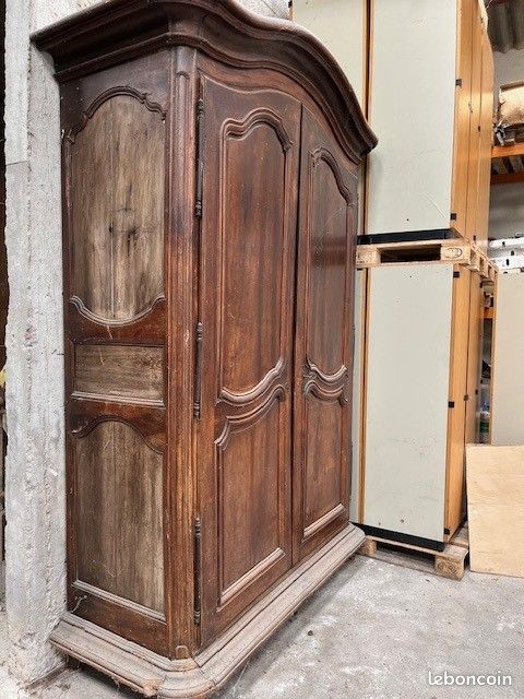 Armoire en noyer (image 2)