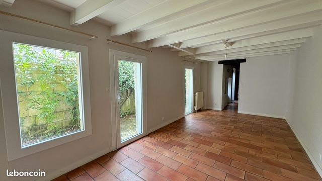 Maison 4 pièces 106 m² · à Niort · 106 m² · 918 €