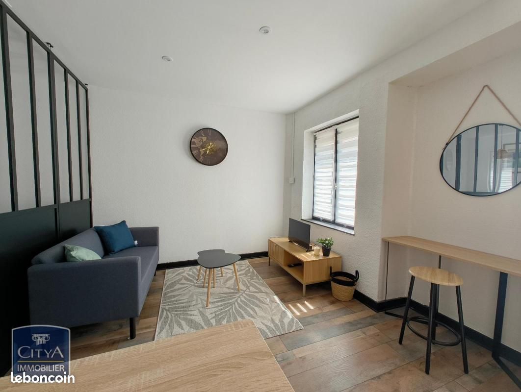 Appartement 1 pièce 25 m² · à Roanne · 25 m² · 500 €