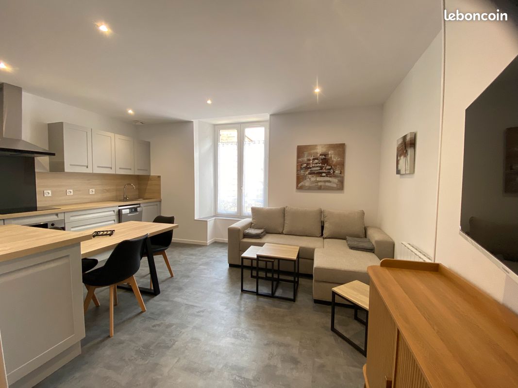 Appartement 2 pièces 32 m² · à Saint-Junien · 32 m² · 575 €